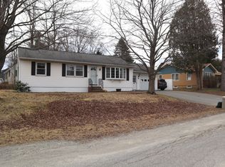 18 Ginger Ave, Winslow, ME 04901