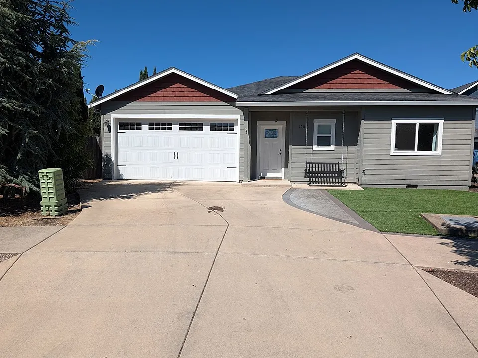 1500 Darlene Dr