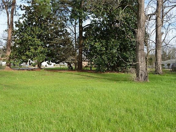2nd image of 340 Putman St Lot 18