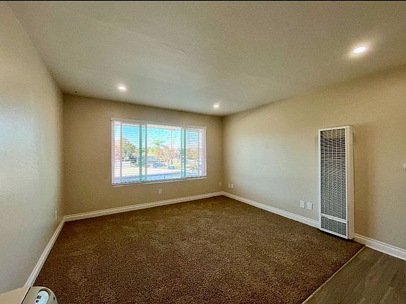 3rd image of 1015 E Ohio Ave #206