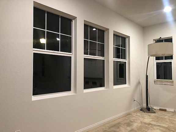 5th image of 1112 N Tribune Privado