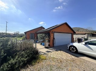 18837 6th St, Bloomington, CA 92316