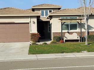 935 Mono St, Manteca, CA 95337