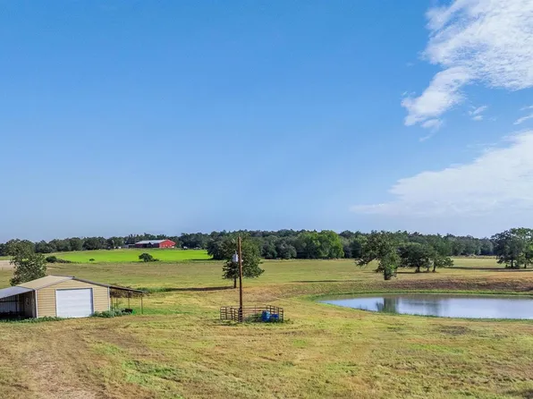 1463 County Road 324, Lincoln, TX 78948