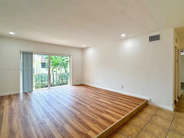 13898 SW 90th Ave #204 — Photo 7