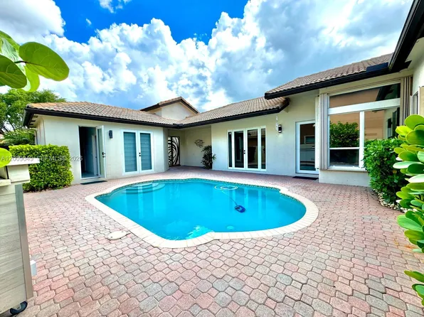 280 SW 167th Ave, Hollywood, FL 33027