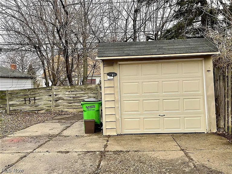 9811 McCracken Blvd — Photo 19