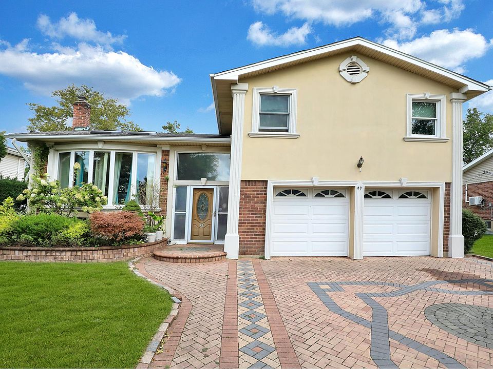 1st image of 23 Bonnie Dr