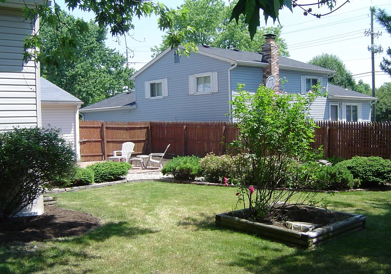 4 bed, 2000 sqft, $2,695 — Photo 4