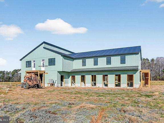 3rd image of 8005 Hickman Farm
