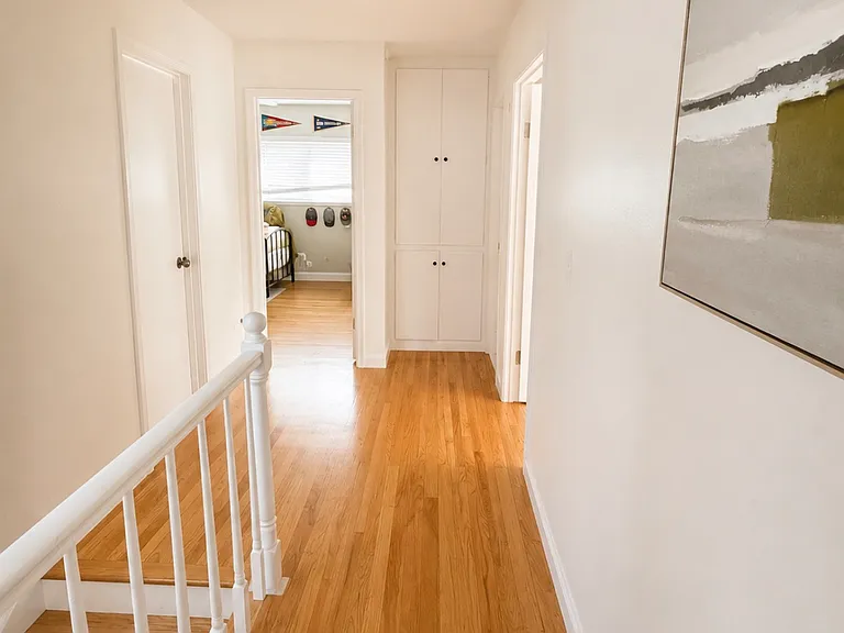 166 Wyandotte Dr — Photo 9