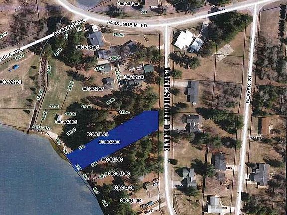 2nd image of 10766 Lake Shore Dr