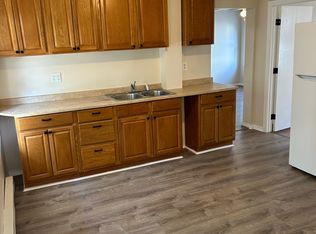 79 N Main St APT 1, Webster, MA 01570