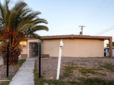 4744 Everman Dr, Las Vegas, NV, 89122