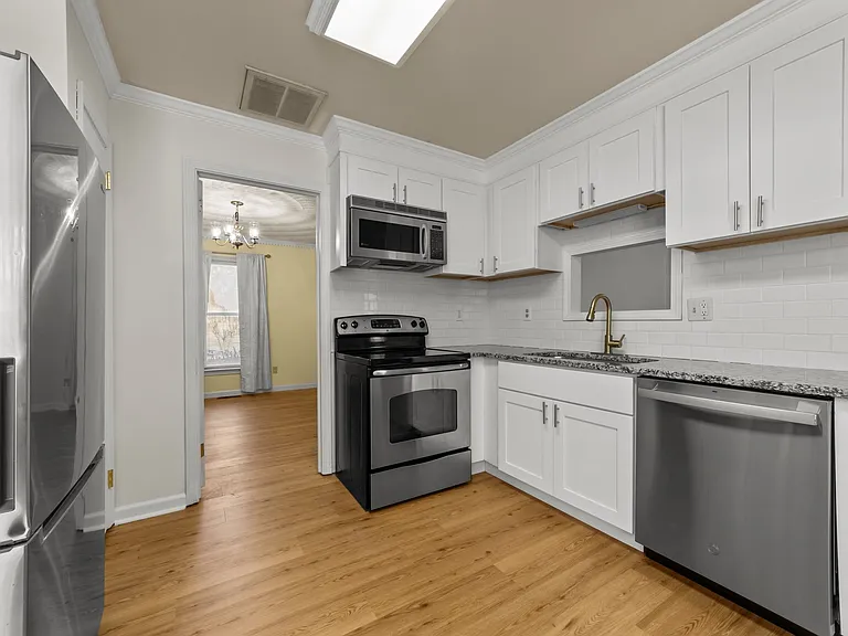 828 Jo Anne Cir — Photo 39