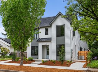 1560 NE 52nd Ave #1, Portland, OR 97213