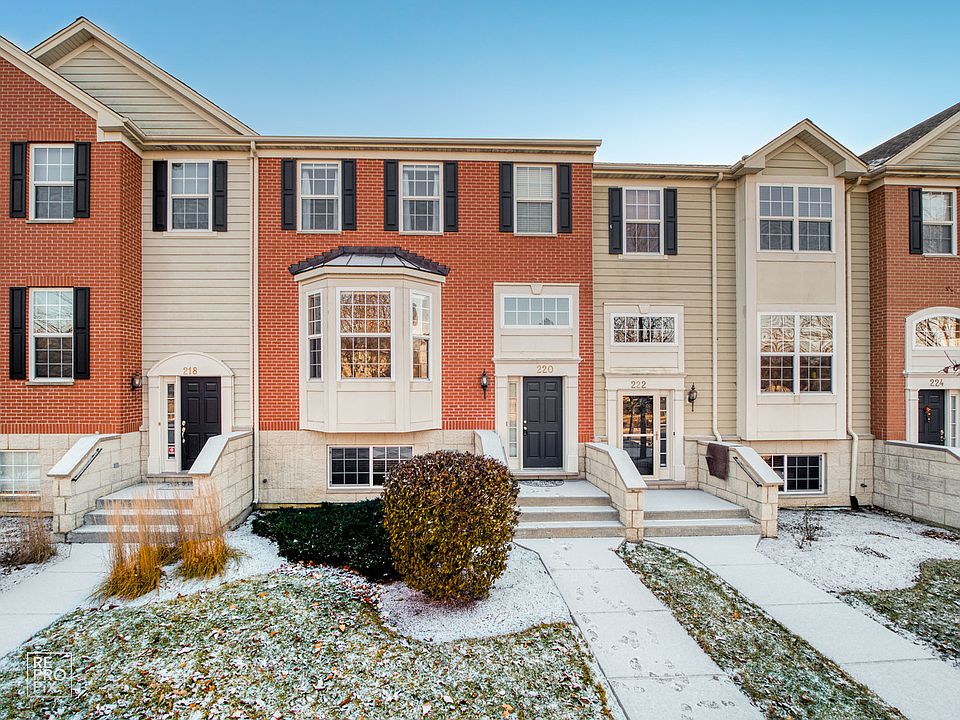 1st image of 220 Comstock Dr #220