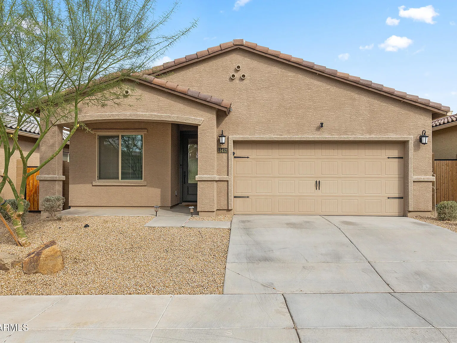 3 bed, 2.0 bath, 1540 sqft, $2,200 — Photo 1