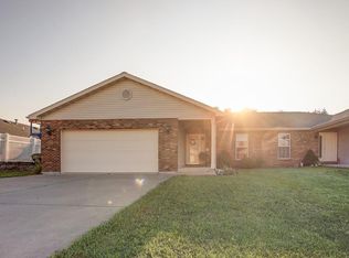 707 Marney Ln, Waterloo, IL 62298