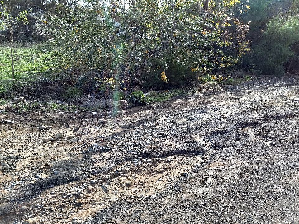 2nd image of Collado Ln