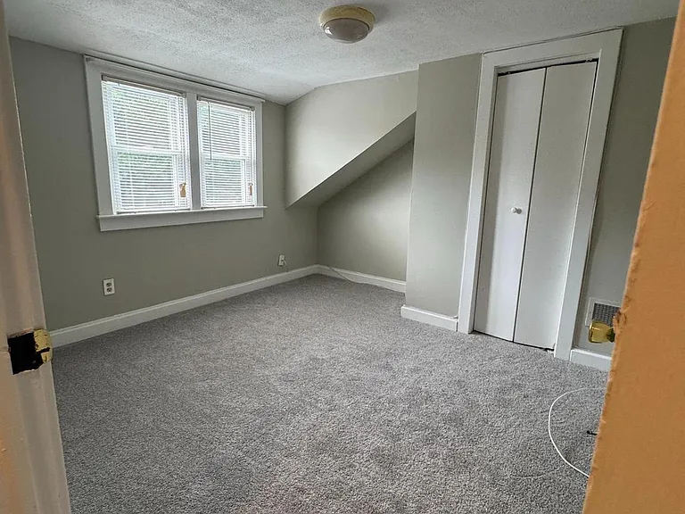 14955 Foster Ln — Photo 4