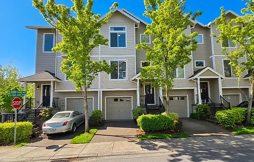 10600 NE Avery Way Photo 1