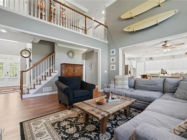 1737 Kinsmon Cv — Photo 14