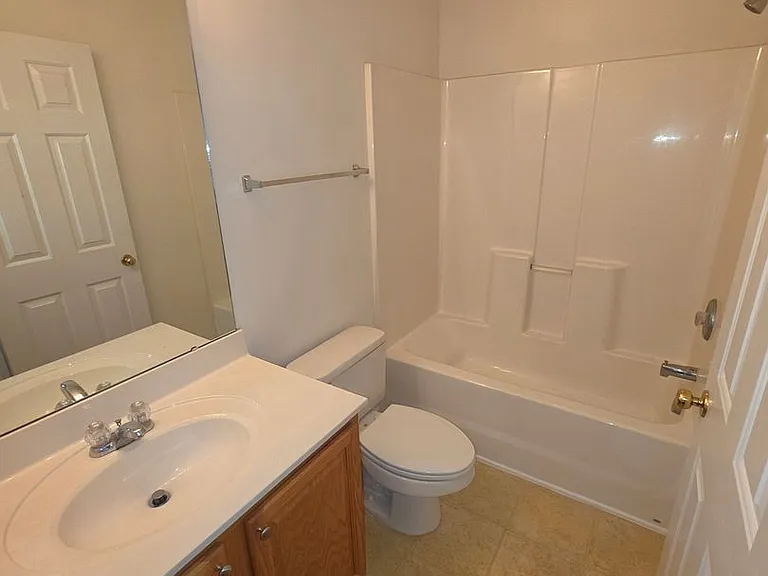 151C Chenoa Dr — Photo 4