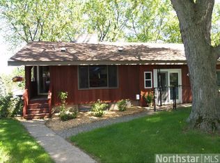 8715 Isle Ct S, Cottage Grove, MN 55016