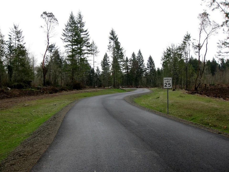 2nd image of 8116 57th Ln NE