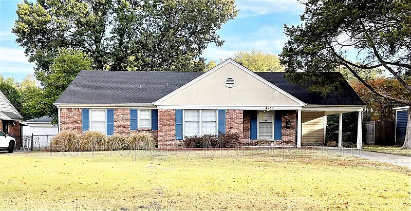 3 bed, 2.0 bath, 1326 sqft, $1,695 — Photo 2