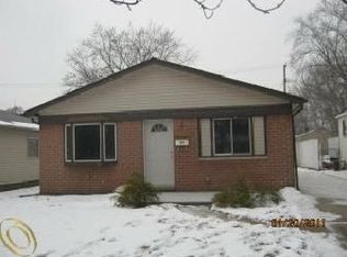 6592 Pardee Rd, Taylor, MI 48180
