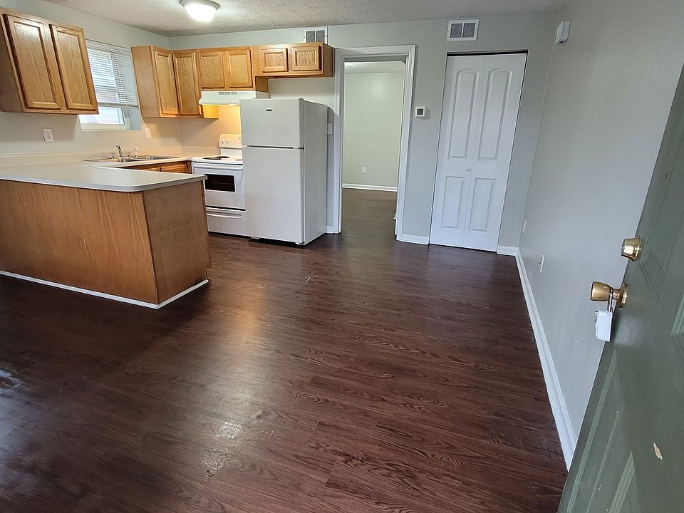 1st image of 159 Miller Dr #11102775