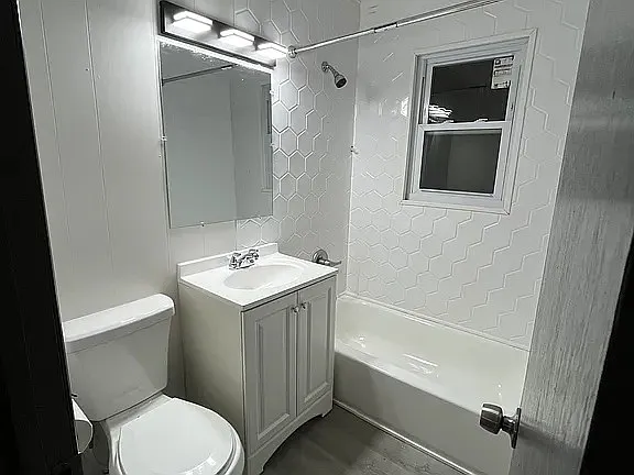 11 Laurel Trl — Photo 11