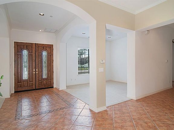 4th image of 3649 Flowerwood Ln