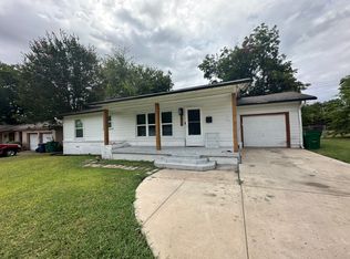 5404 Sabelle Ln, Haltom City, TX 76117