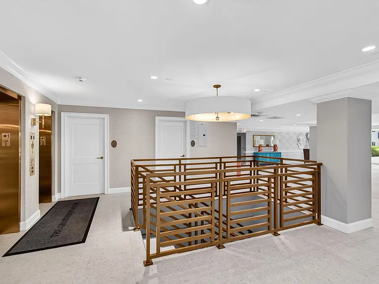 120 N Ocean Blvd #203 — Photo 65