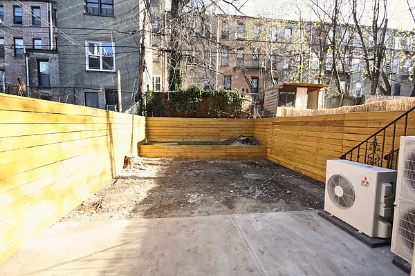 Rented by Rental Solutions Inc | media 37