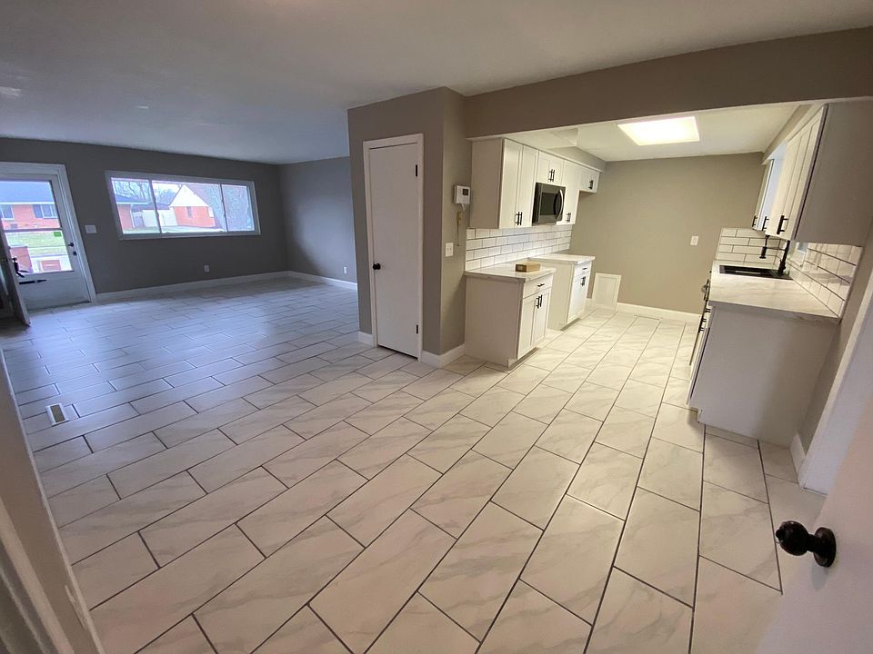 1st image of 244 Stubbs Dr