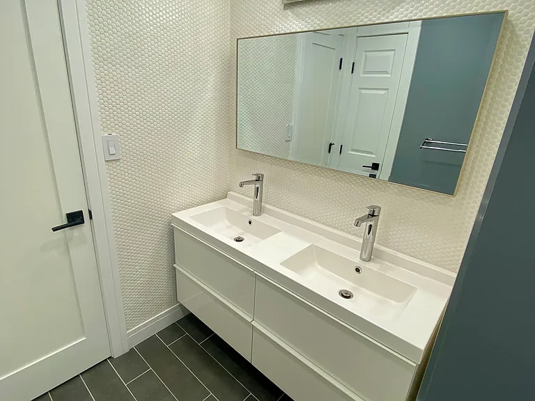 793 Spinnaker Ct — Photo 11