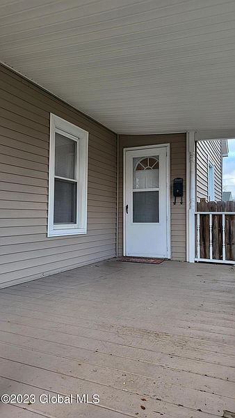 3rd image of 313 Oak Street