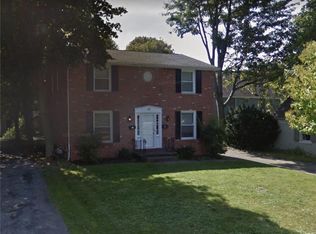 15 Norman Pl, Amherst, NY 14226