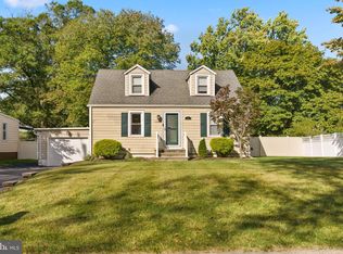 227 Princeton Ave, Hamilton, NJ 08619