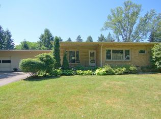 1315 Vineland Path, Saint Joseph, MI 49085