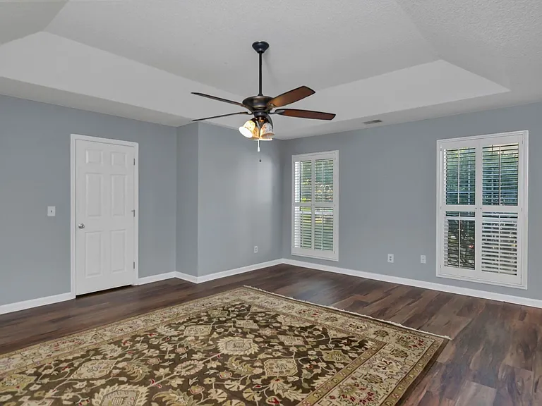 101 Grinders Mill Rd — Photo 17