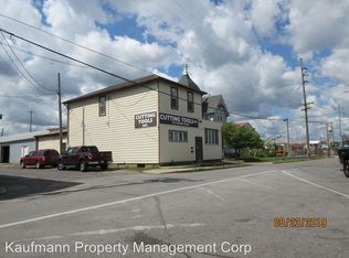 2212 Wayne Trce, Fort Wayne, IN 46803