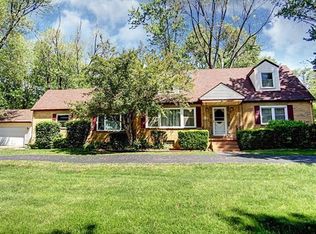 215 E Whipp Rd, Dayton, OH 45459