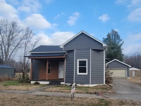 504 N Main St, Patoka, IN 47666