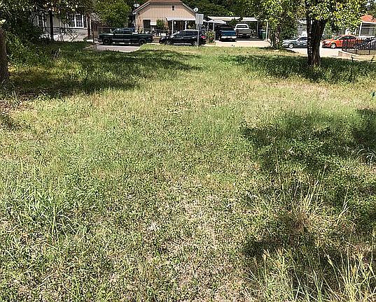 2nd image of 2216 McKinley Ave