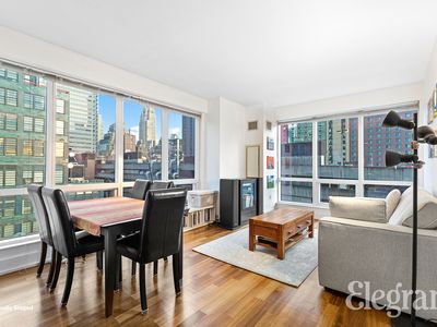 350 W 42nd St APT 10K, New York, NY, 10036